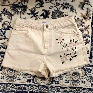 NWOT Zara Floral Jean Shorts
